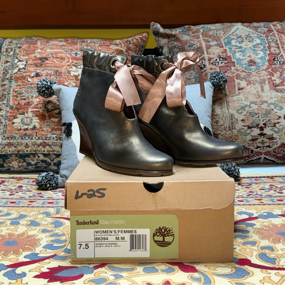 Timberland Keyhole Wedge Black - Size 7.5